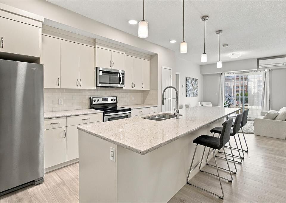1st image of 20 Seton Park SE #414