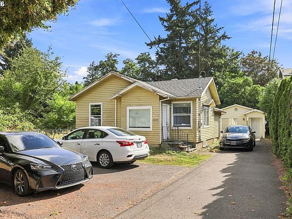 3rd image of 3234 SE 87th Ave