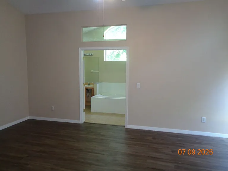 1409 Bent Oaks Blvd — Photo 23