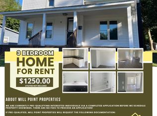 9 Mead St, Hillsdale, MI 49242