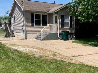 6610 Aurelius Rd, Lansing, MI 48911