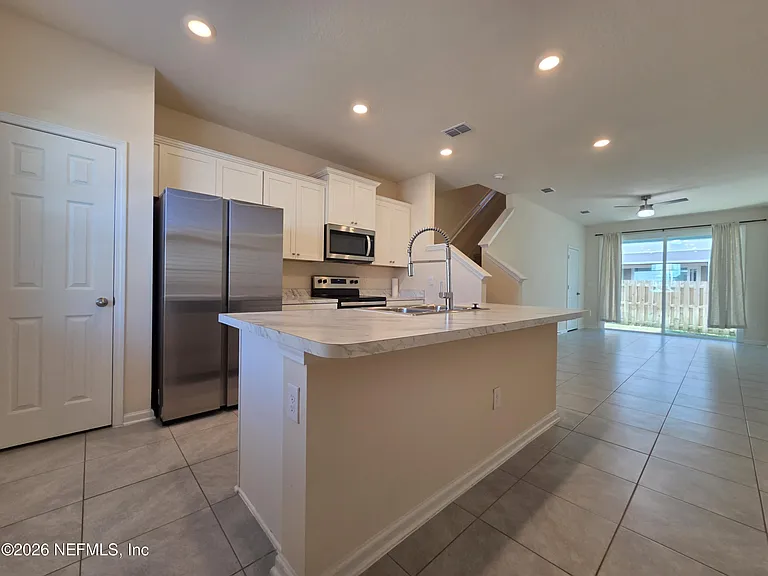 98 Red House Cir — Photo 4