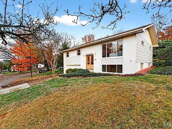 5th image of 2 Thorncliff Ln