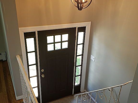 3rd image of 75 S Crescent Dr APT 2