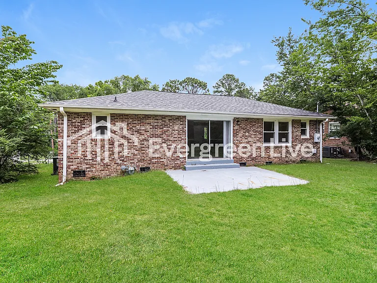3301 Padgett Rd — Photo 14