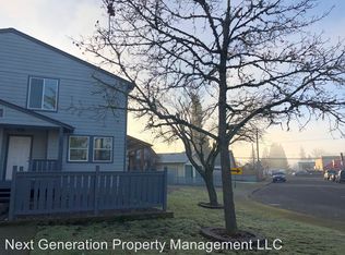 153 Smith Loop, Springfield, OR 97478