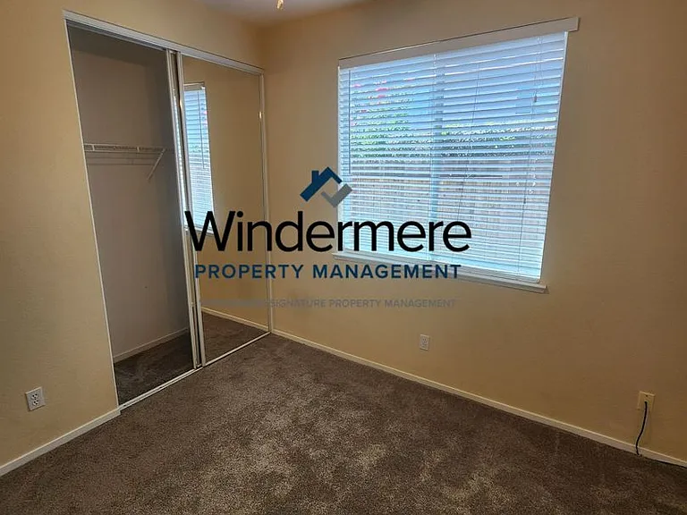 11365 Manta Pl — Photo 12