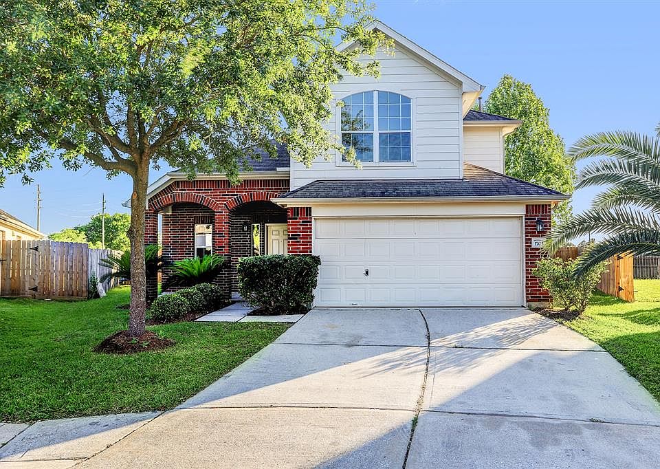 1st image of 1703 Adriana Ln