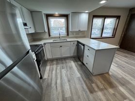 12710 Elm St-12711 Highland Ave/2645-51 W 127th Burr Oak