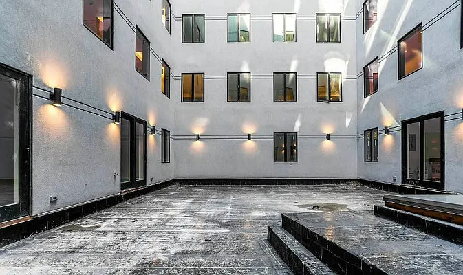 Rented by Voro NYC | media 12