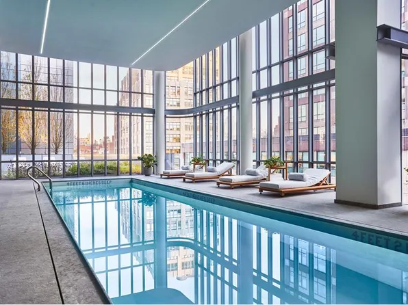 565 Broome Street image 16 of 19