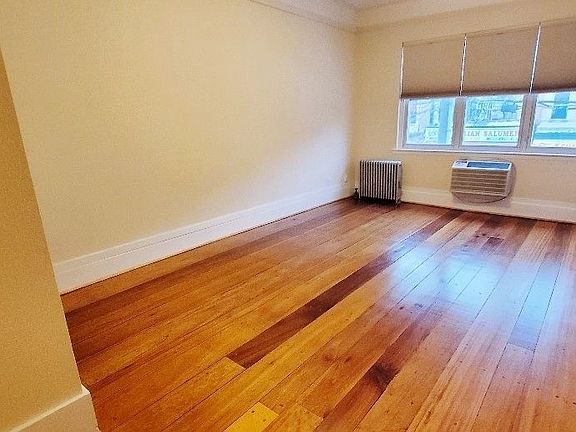 4th image of 44-09 30th Ave #2CC