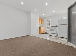 201A 34th St #3, Brooklyn, NY 11232