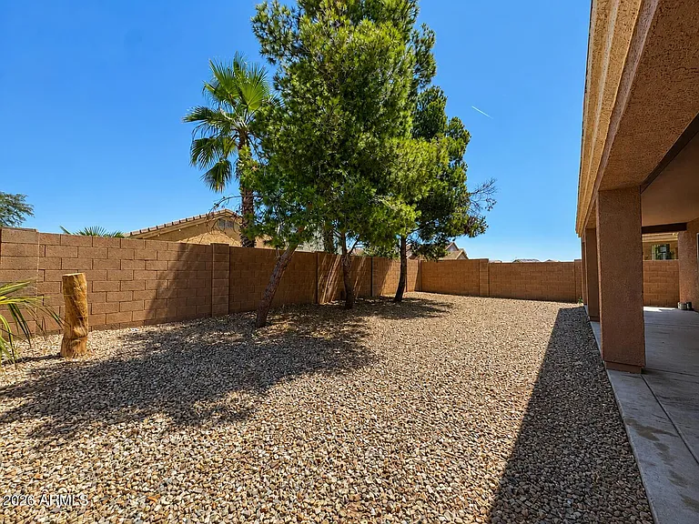 43250 W Estrada St — Photo 27