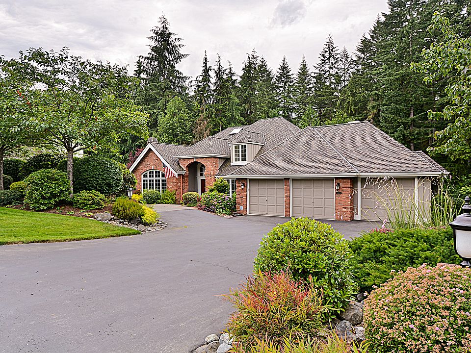 1st image of 16217 223rd Ave NE