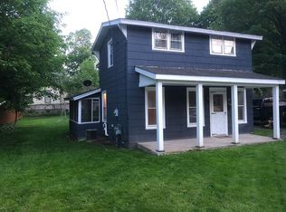 51 Downer St, Baldwinsville, NY 13027