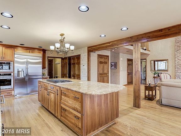 5th image of 1810 Millridge Ct