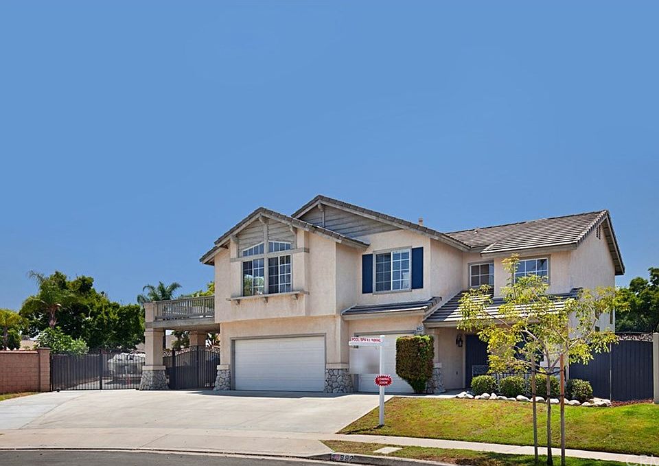 1st image of 992 Bouquet Cir