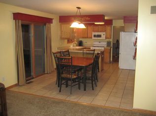 330 Bennington Ct, Saline, MI 48176