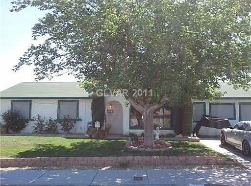 1st image of 284 Winona Dr