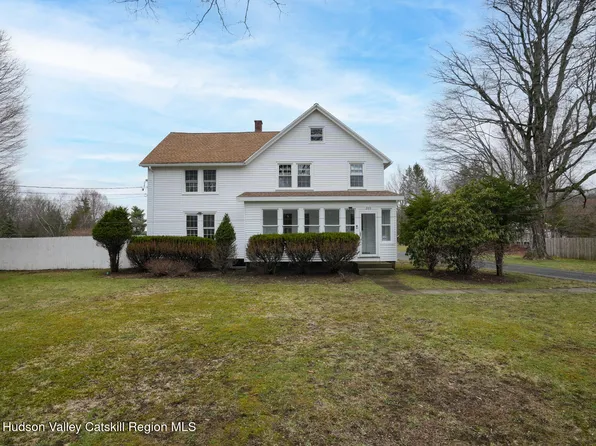 209 Parker Hall Road, Valatie, NY 12184