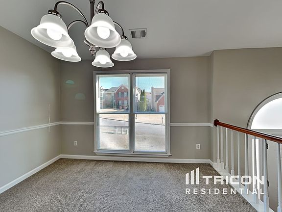 4th image of 1315 Carlysle Park Dr