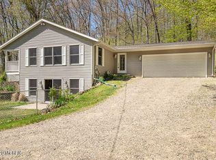 3670 W B Ave, Plainwell, MI 49080