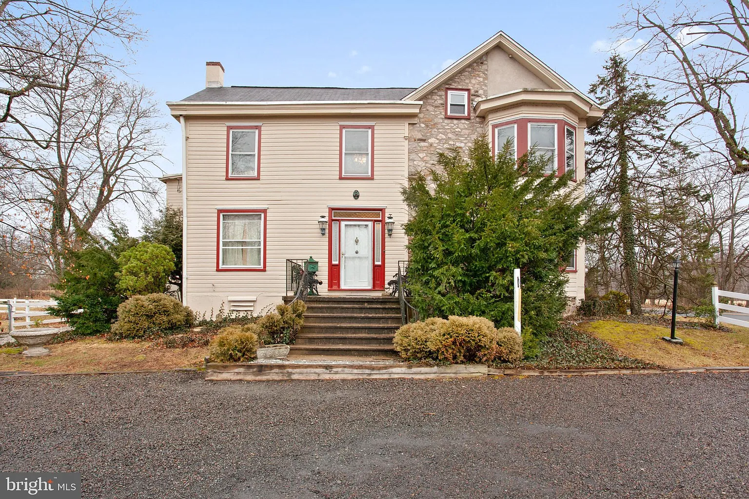1084 Durham Rd photo 1