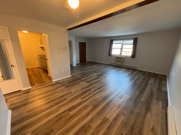 10 White Gate Dr APT G