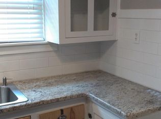 329 Hickok Ave Floor 2, Syracuse, NY 13206