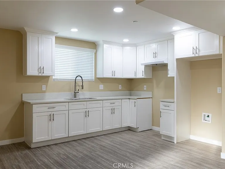 9310 Pace Ave — Photo 5