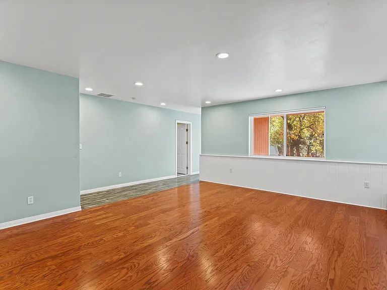 33536 Weeping Willow Dr — Photo 7