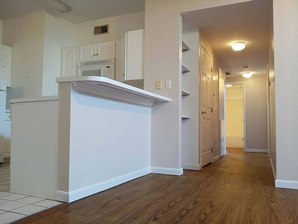 1st image of 1700 Clinch Ave APT 105