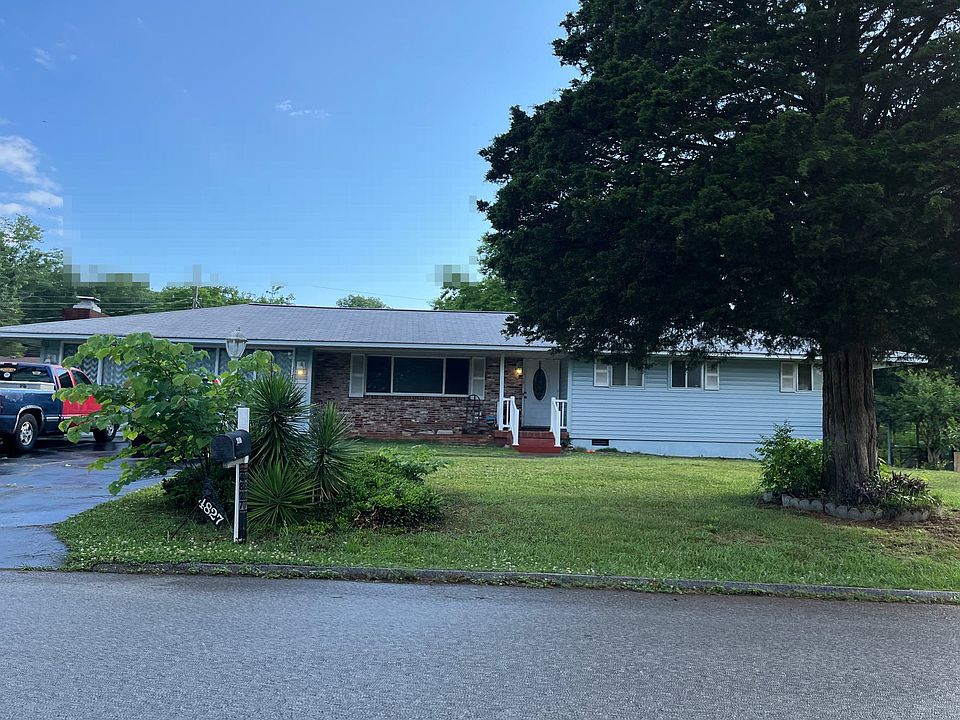 1st image of 4827 Bellbrook Dr