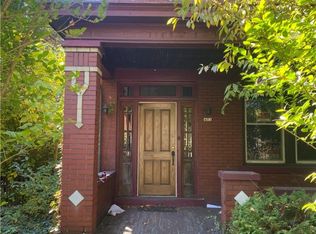403 Woodward Ave, Mc Kees Rocks, PA 15136
