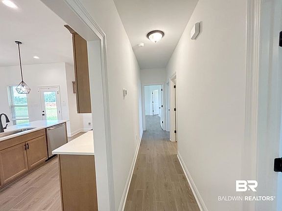 5th image of 13470 Canebrake Cir
