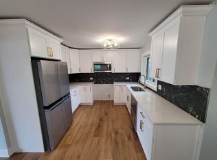 1618 W 54th Pl, La Grange Highlands, IL