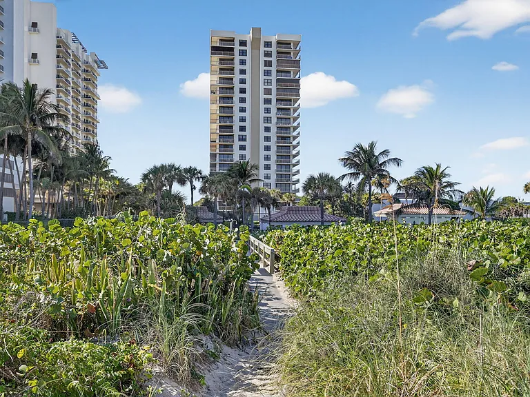 3400 N Ocean Dr #408 — Photo 30