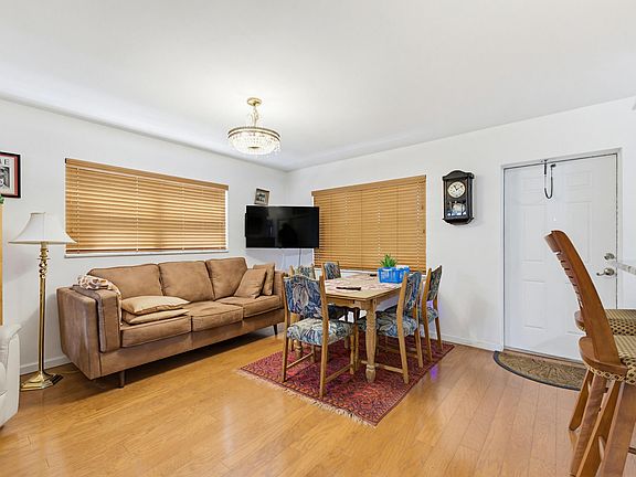 5th image of 728 Ridge Road #35