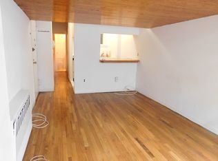 214 E 83rd St #1CC, New York, NY 10028