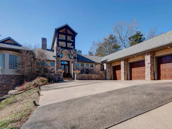 905 Silver Bluff Circle, Branson West, MO 65737