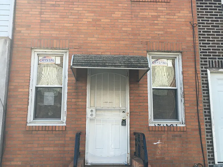 2230 E Clearfield St — Photo 14
