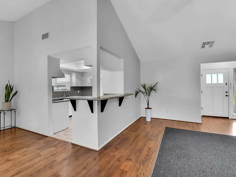 11110 Sagecountry Dr — Photo 10