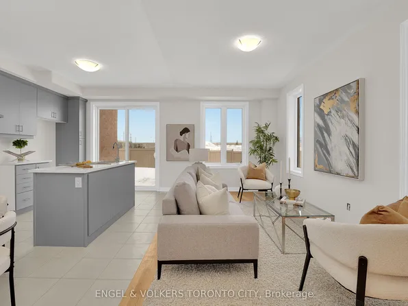 132 Mumbai Dr, Markham, ON L3S 0G5