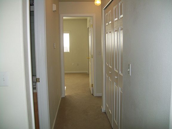 4th image of 1231 Taft Ave Unit A