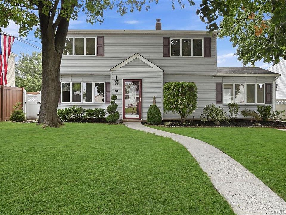 1st image of 14 Crest Lane