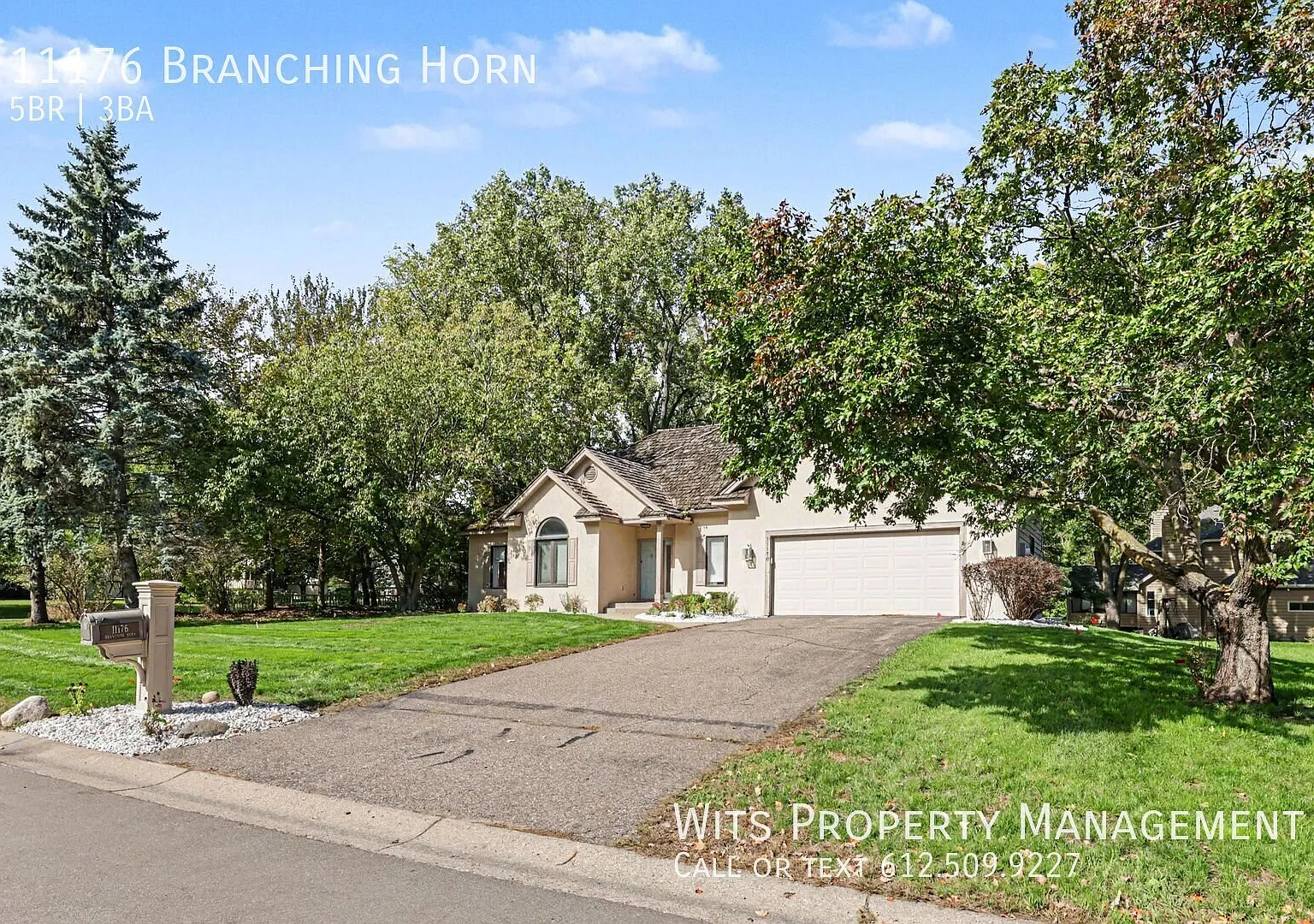Spacious and Welcoming 5-Bedroom Home — Photo 2