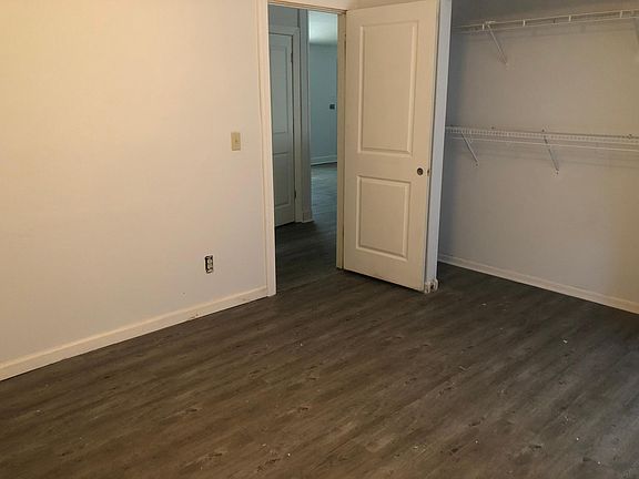 4th image of 8036 Fawnridge Cir
