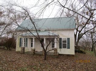 192 E 395th Rd, Dunnegan, MO 65640