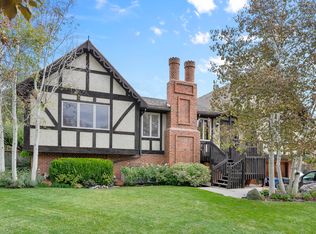 2557 E Newtopia Cir, Cottonwood Heights, UT 84121